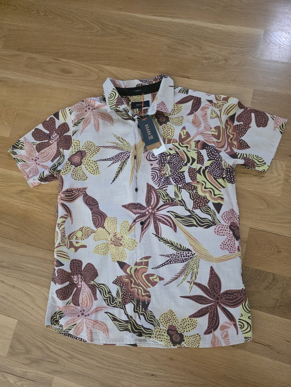 Roark Short-Sleeve Button Down Summer Shirt-NWT